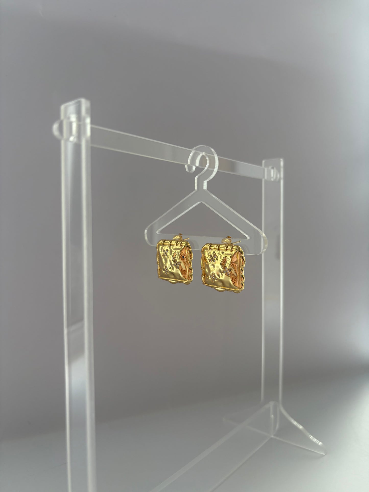Gold square spark earrings