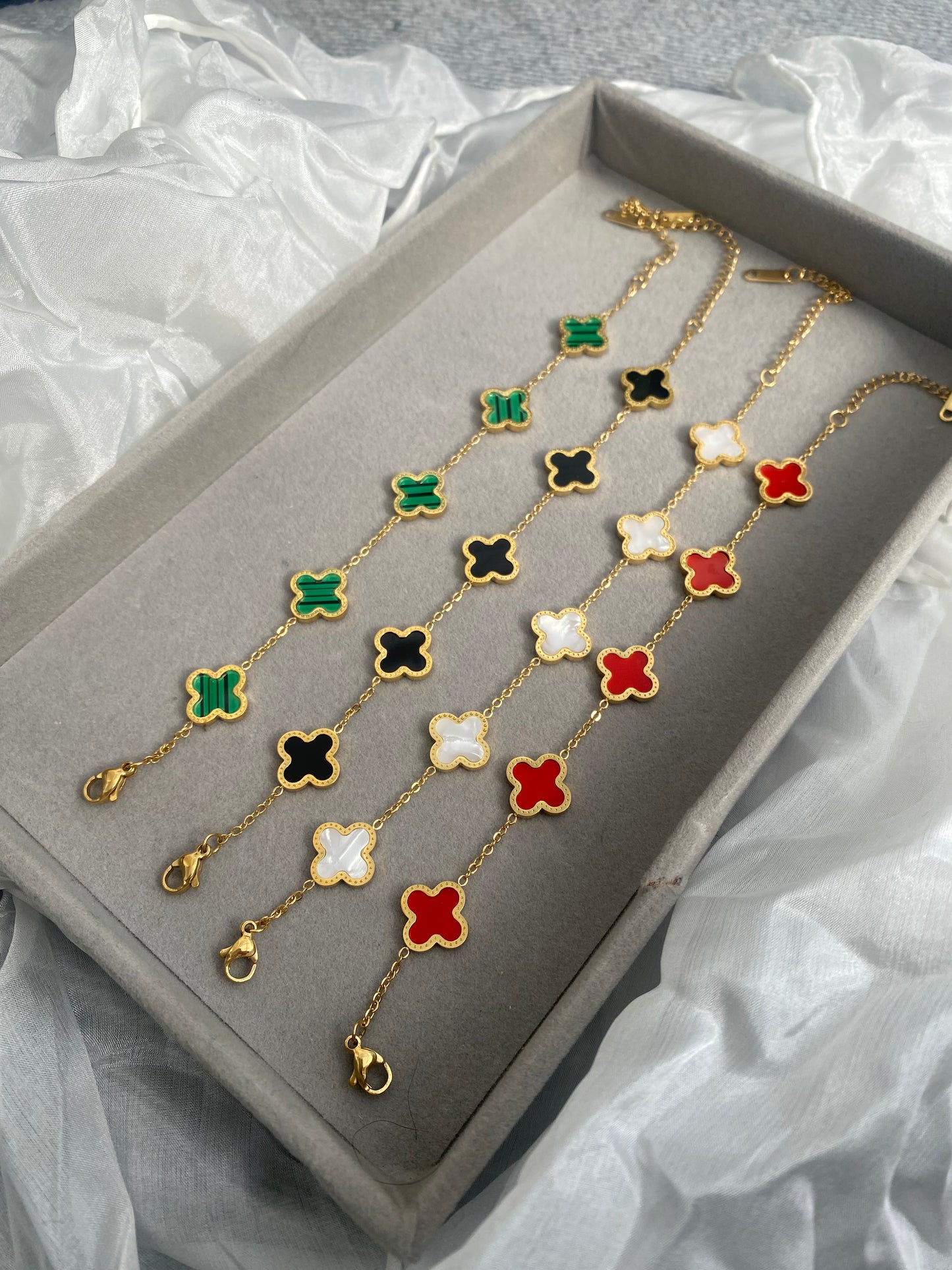 18k Clover Bracelet