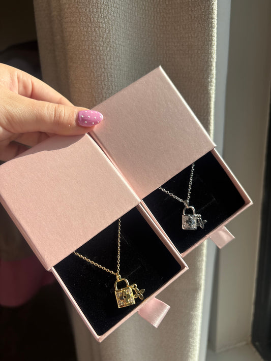 Clover Locket