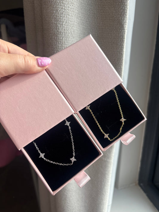Simple spark necklace